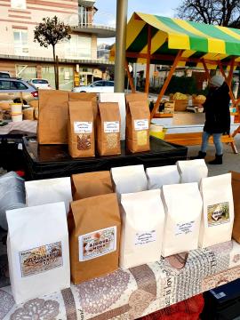 TRŽNICA ŠKOFLJICA 6